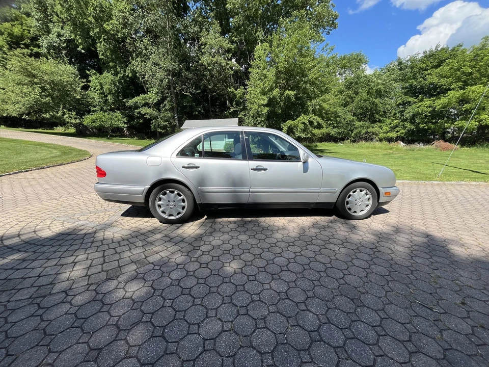 1999 Mercedes-Benz W210 E-Class - Image 7 of 31