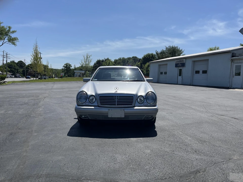 1999 Mercedes-Benz W210 E-Class - Image 9 of 31