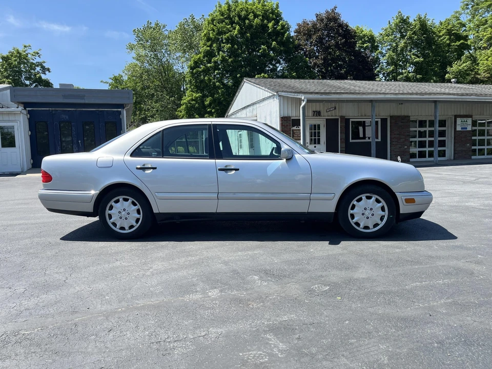 1999 Mercedes-Benz W210 E-Class - Image 6 of 31