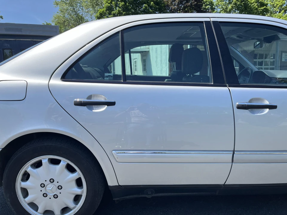 1999 Mercedes-Benz W210 E-Class - Image 26 of 31