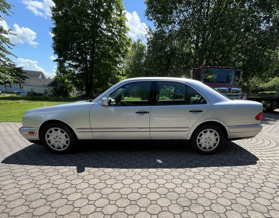 1999 Mercedes-Benz W210 E-Class - Image 3 of 31
