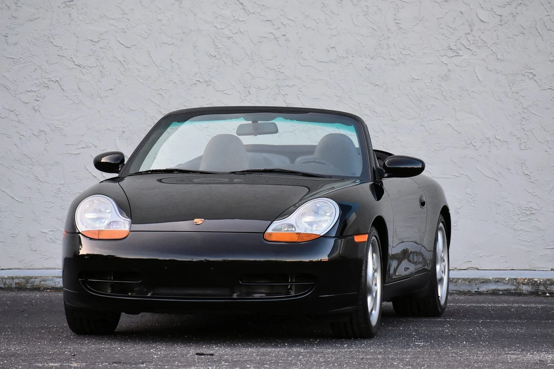 1999 Porsche 996 Carrera - Image 6 of 31