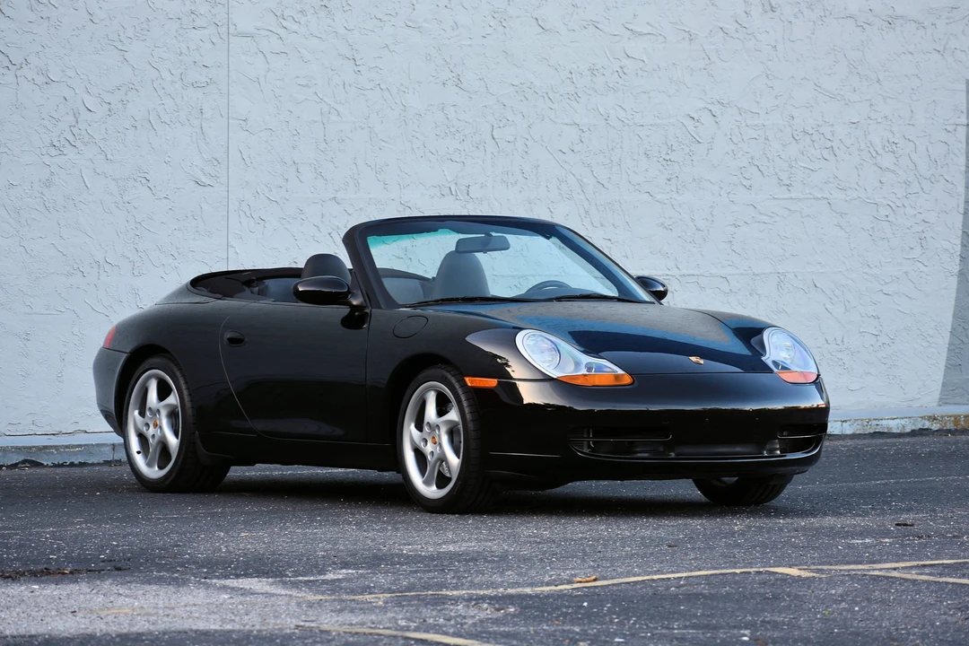 1999 Porsche 996 Carrera - Image 9 of 31