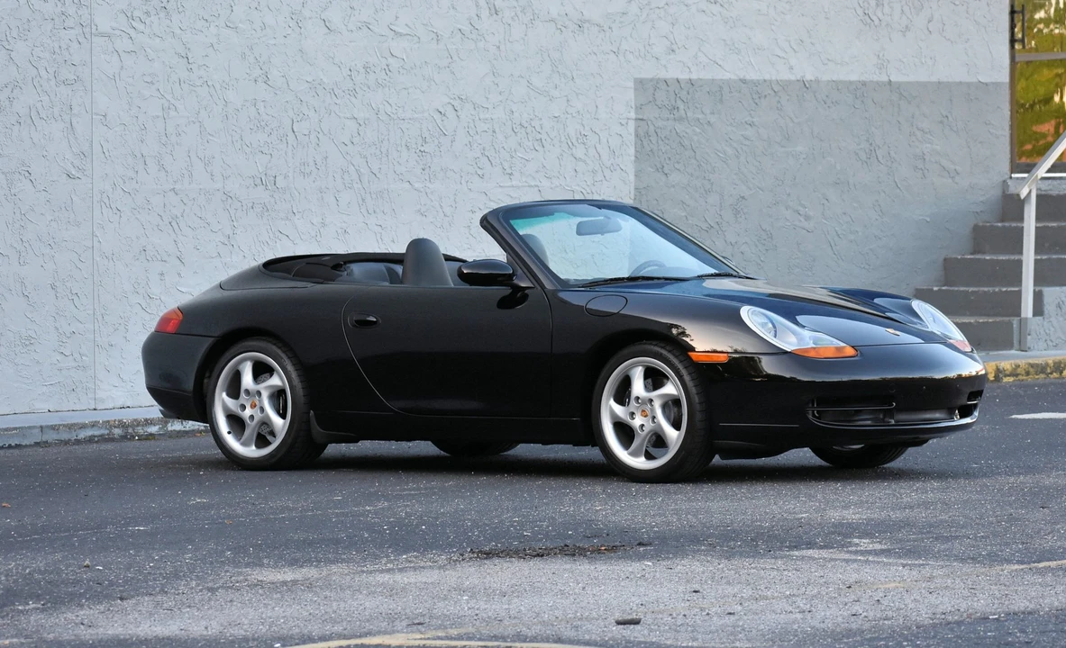 1999 Porsche 996 Carrera - Image 11 of 31