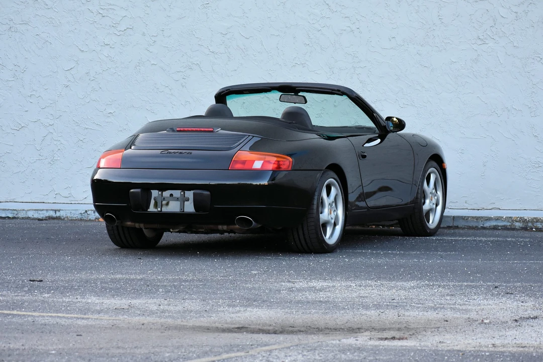1999 Porsche 996 Carrera - Image 19 of 31