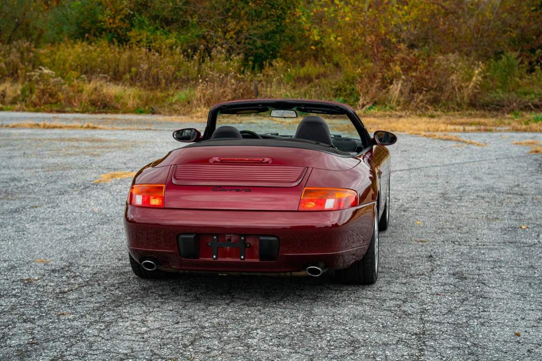 1999 Porsche 996 Carrera - Image 29 of 31
