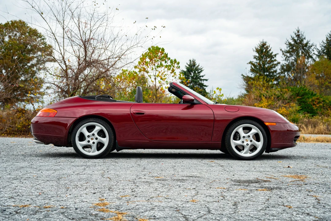 1999 Porsche 996 Carrera - Image 19 of 31