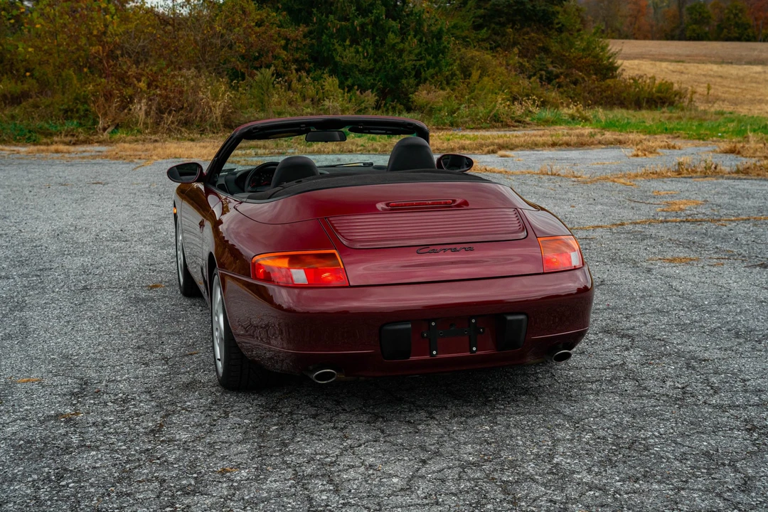 1999 Porsche 996 Carrera - Image 30 of 31