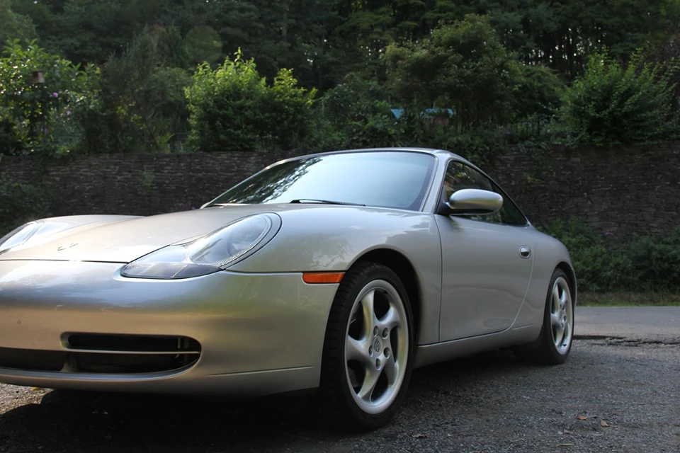 1999 Porsche 996 Carrera - Image 27 of 31