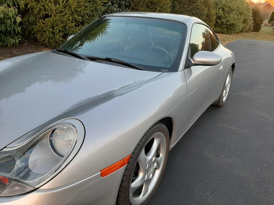 1999 Porsche 996 Carrera - Image 30 of 31
