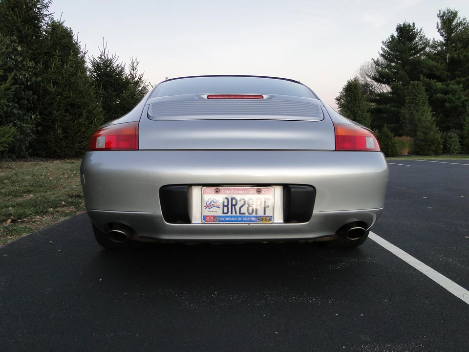 1999 Porsche 996 Carrera - Image 8 of 31