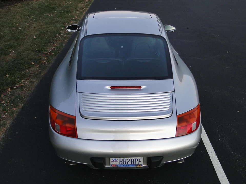 1999 Porsche 996 Carrera - Image 11 of 31