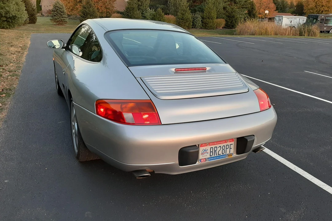 1999 Porsche 996 Carrera - Image 6 of 31