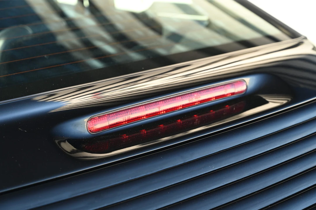 1999 Porsche 996 Carrera - Image 24 of 31