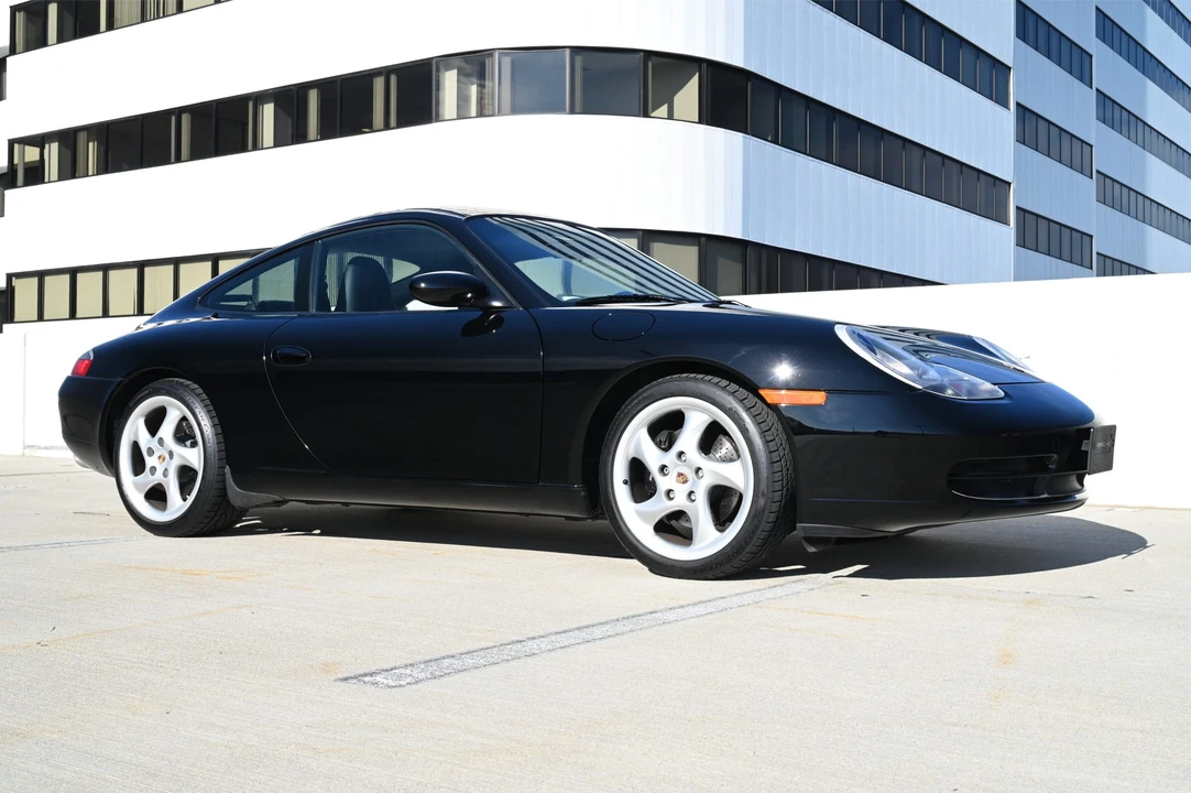 1999 Porsche 996 Carrera - Image 8 of 31