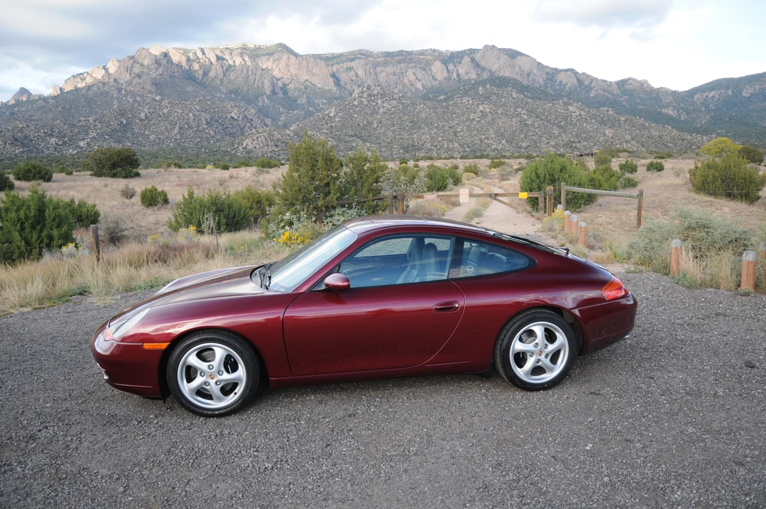 1999 Porsche 996 Carrera - Image 7 of 31