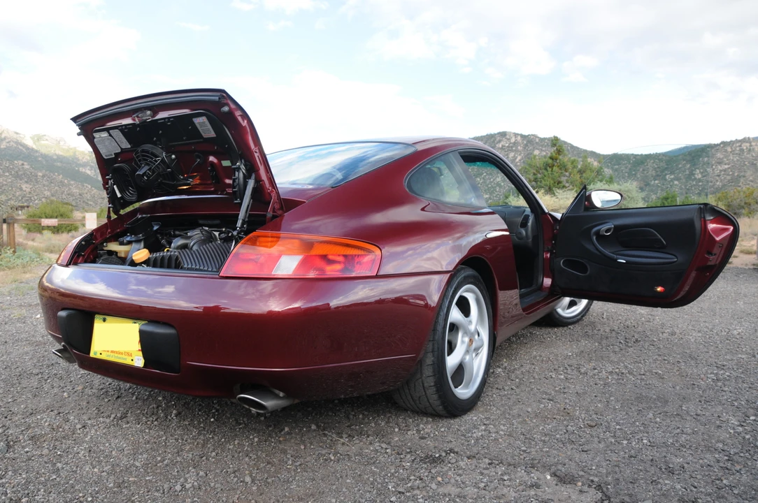 1999 Porsche 996 Carrera - Image 20 of 31