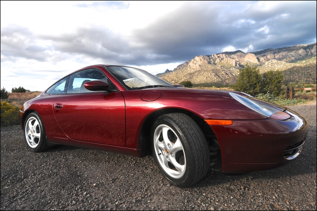 1999 Porsche 996 Carrera - Image 16 of 31