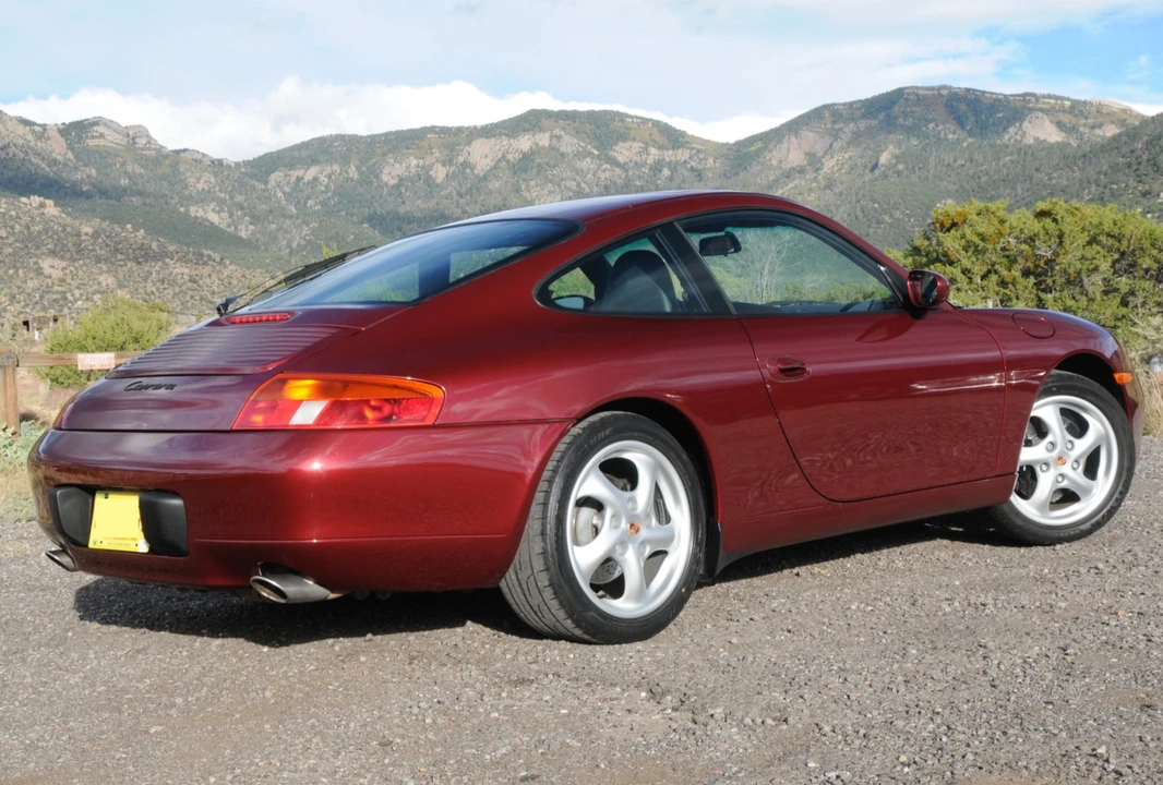 1999 Porsche 996 Carrera - Image 13 of 31
