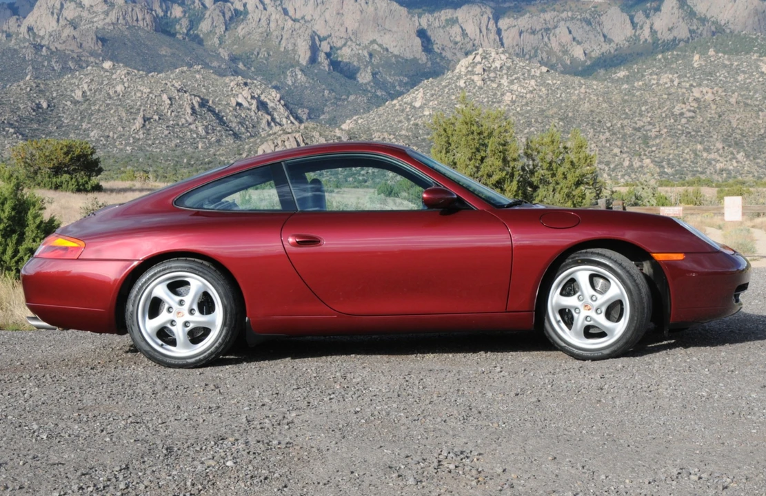 1999 Porsche 996 Carrera - Image 14 of 31