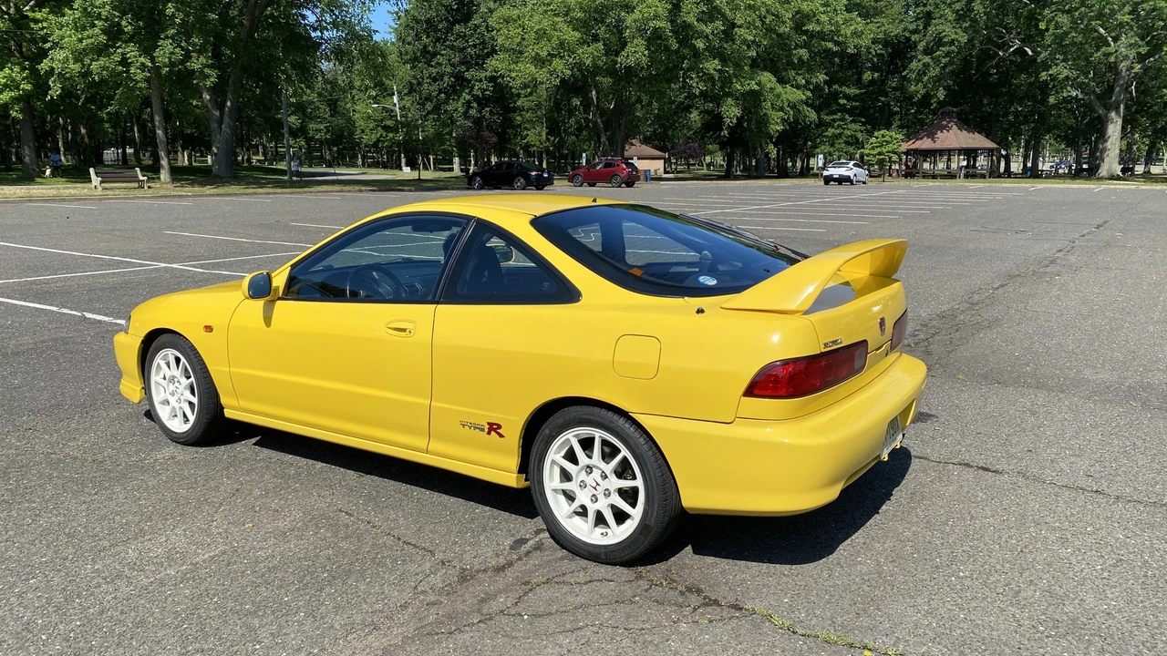 2000 Acura Integra Type R 3rd Gen - Image 11 of 31