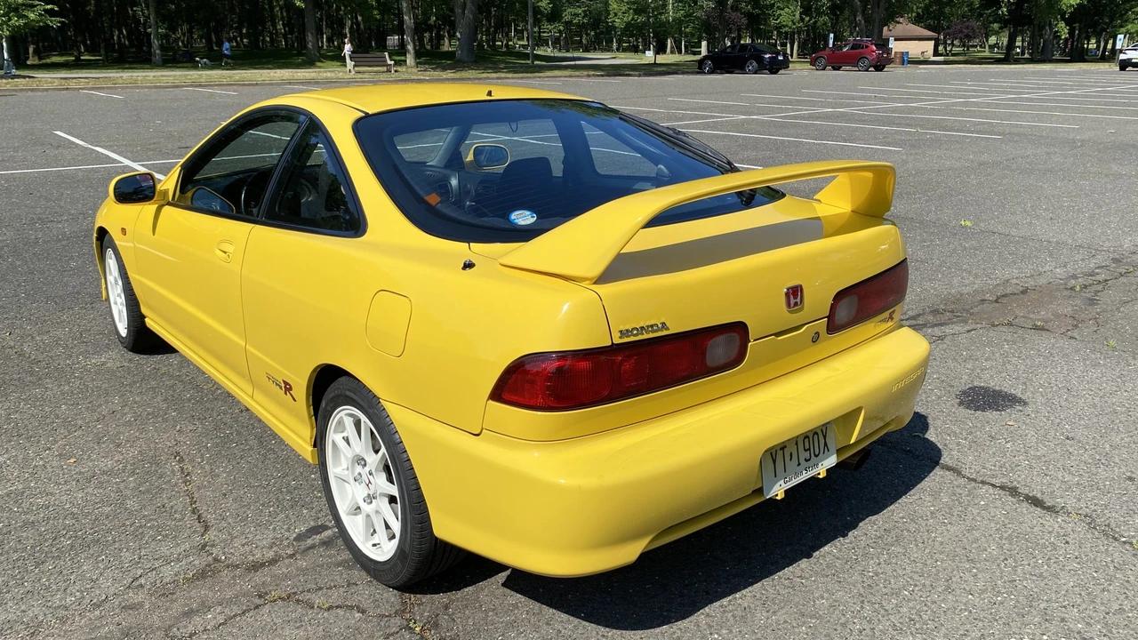 2000 Acura Integra Type R 3rd Gen - Image 14 of 31