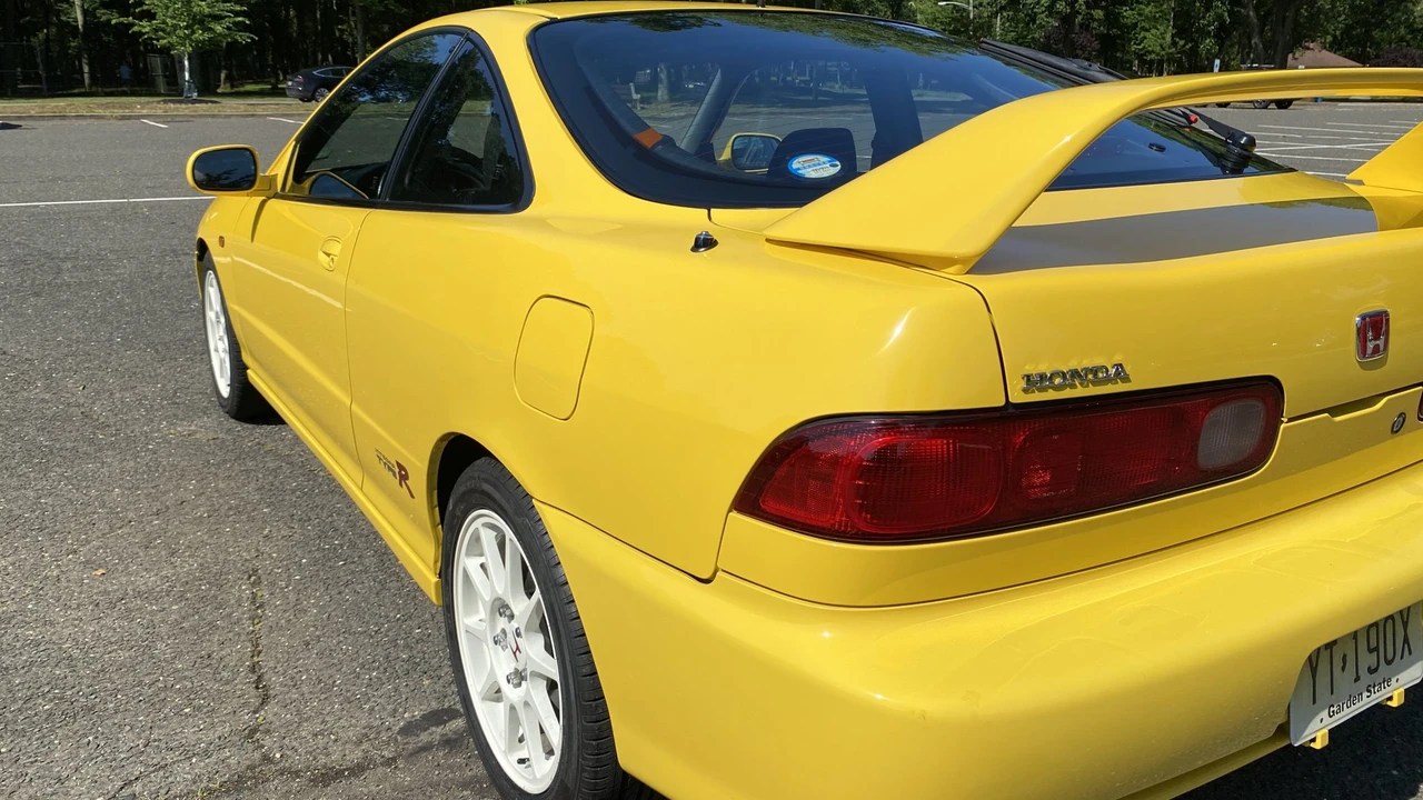 2000 Acura Integra Type R 3rd Gen - Image 15 of 31