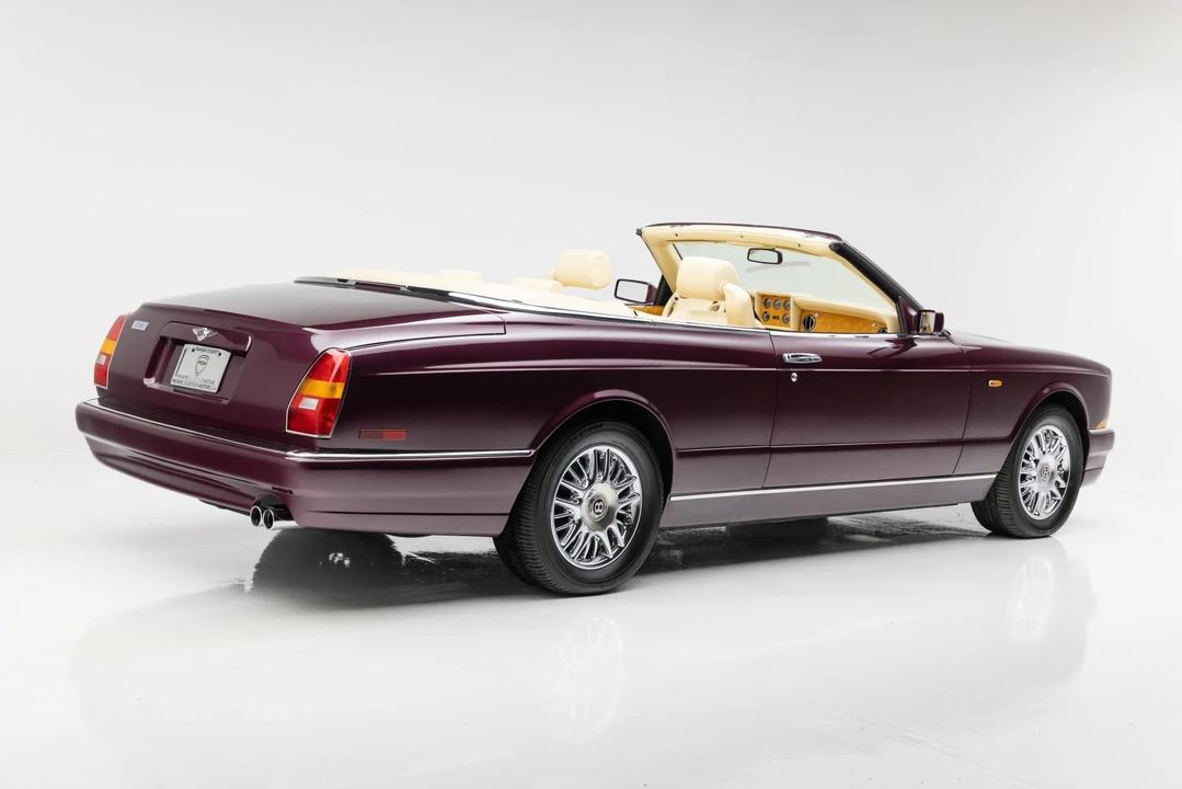 2000 Bentley Azure 1st Gen - Image 10 of 31