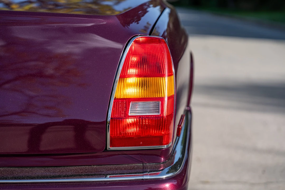 2000 Bentley Azure 1st Gen - Image 23 of 31