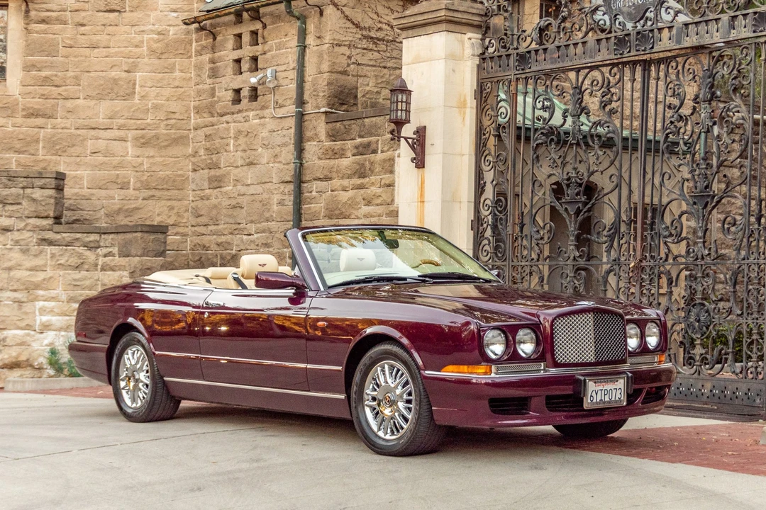 2000 Bentley Azure 1st Gen - Image 25 of 31