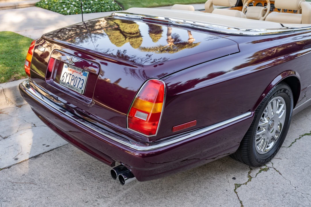 2000 Bentley Azure 1st Gen - Image 18 of 31