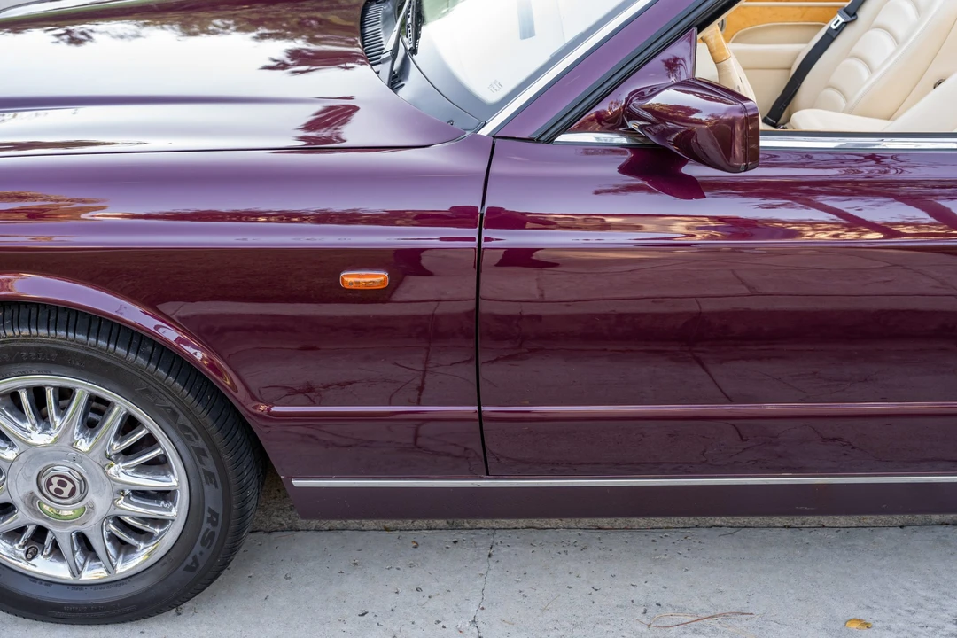 2000 Bentley Azure 1st Gen - Image 26 of 31