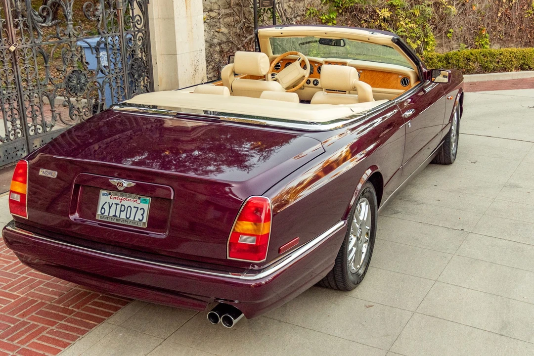 2000 Bentley Azure 1st Gen - Image 31 of 31