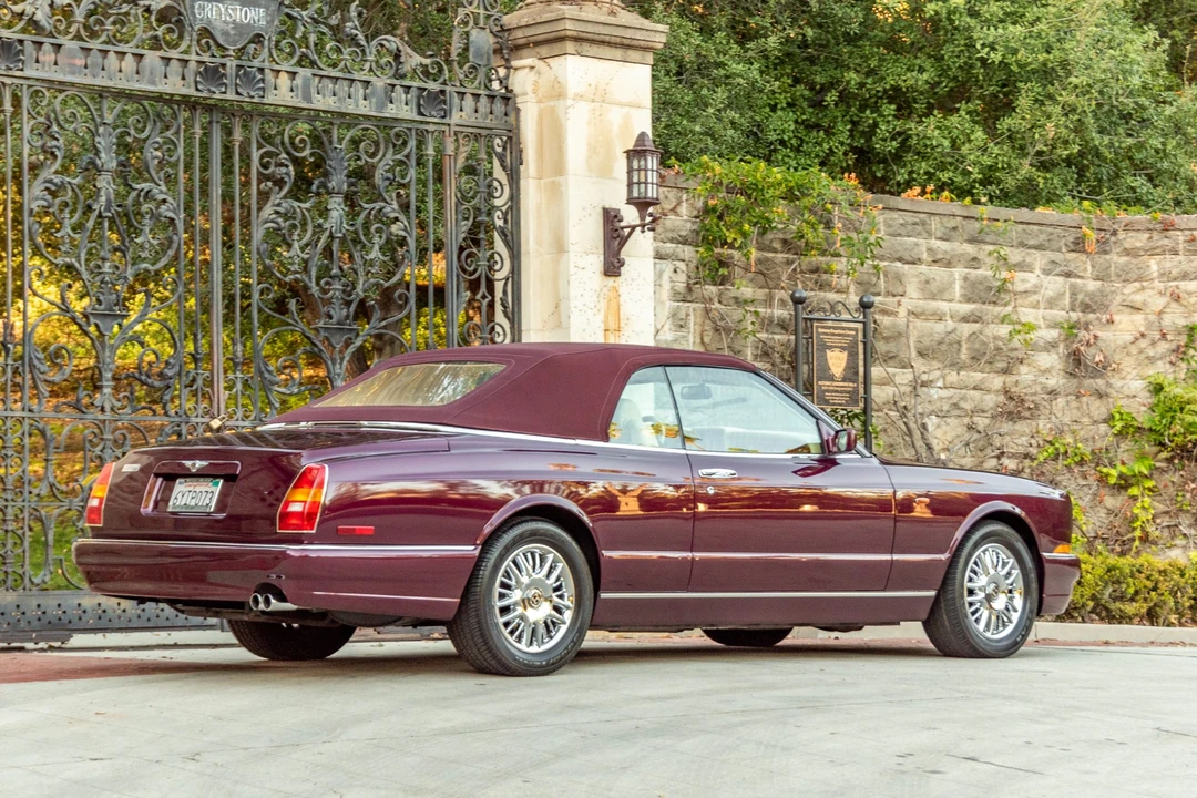 2000 Bentley Azure 1st Gen - Image 9 of 31