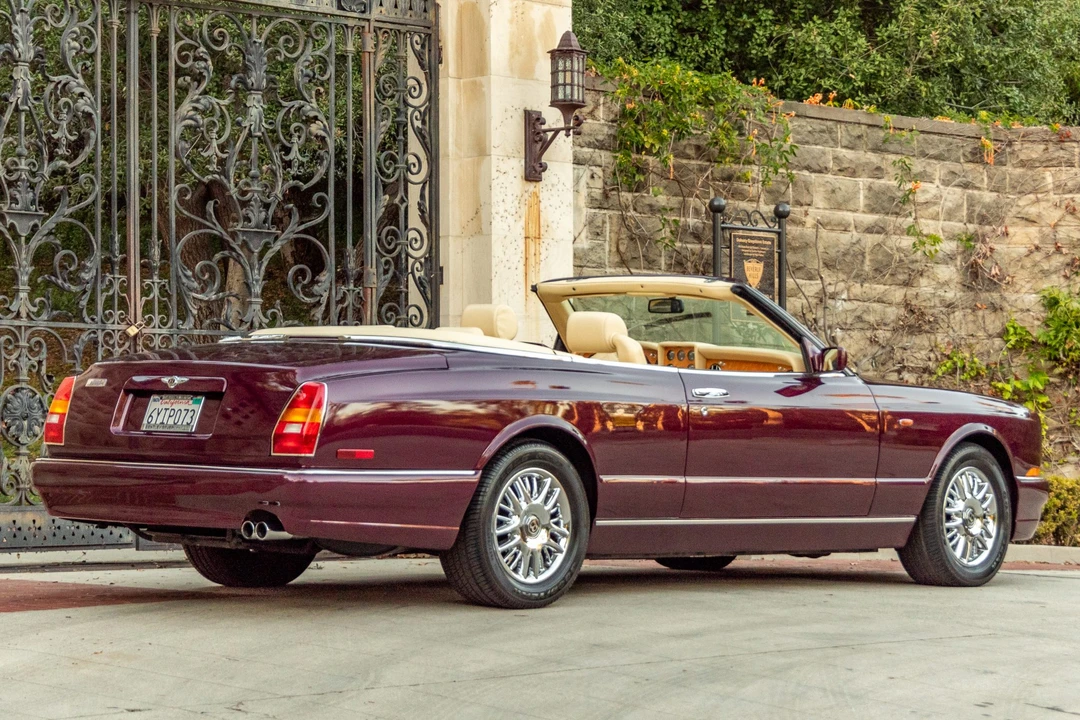 2000 Bentley Azure 1st Gen - Image 29 of 31