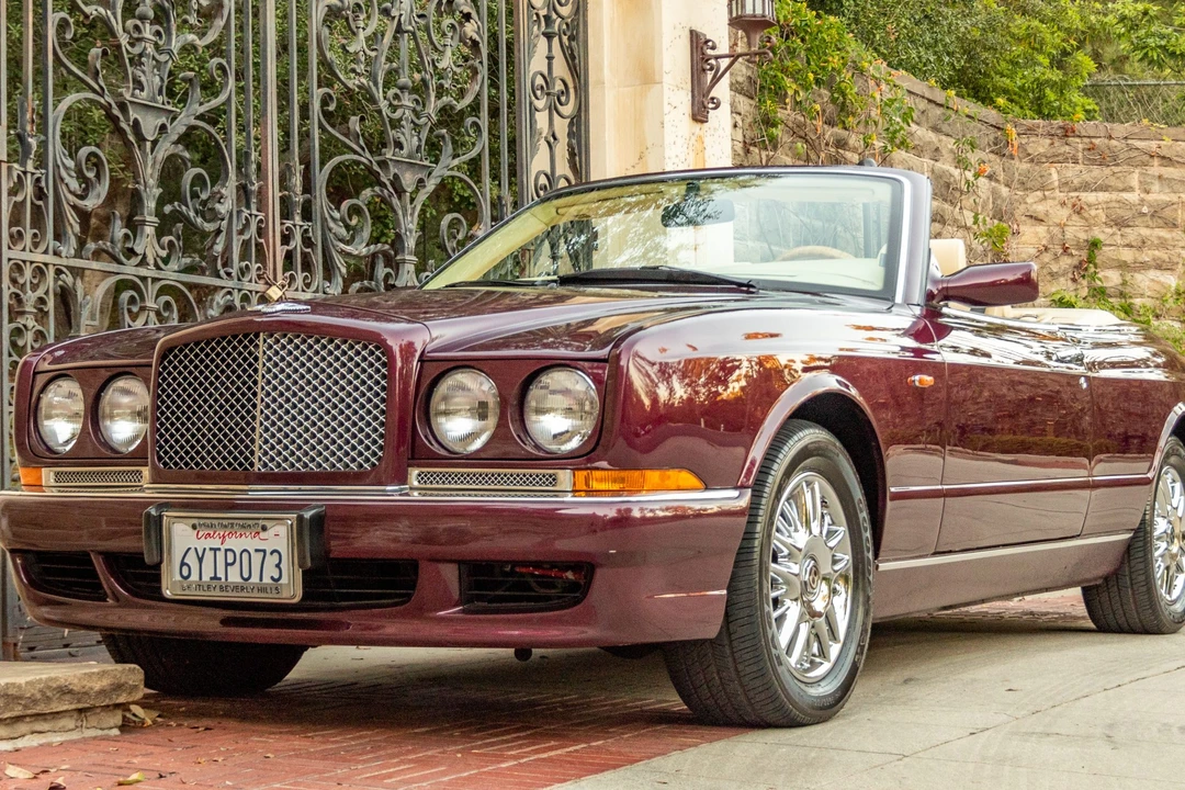 2000 Bentley Azure 1st Gen - Image 19 of 31