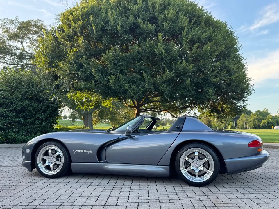 2000 Dodge Viper 2nd Gen - Image 14 of 31