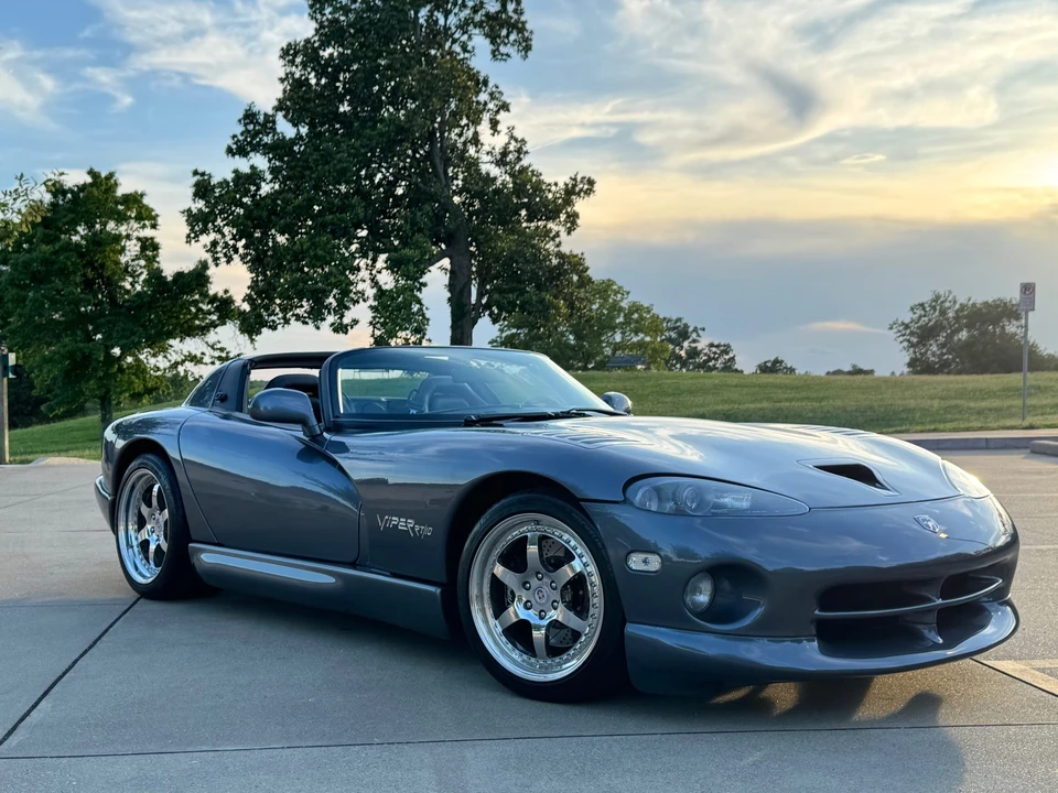 2000 Dodge Viper 2nd Gen - Image 8 of 31