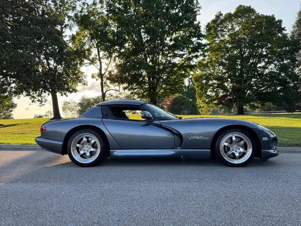 2000 Dodge Viper 2nd Gen - Image 25 of 31
