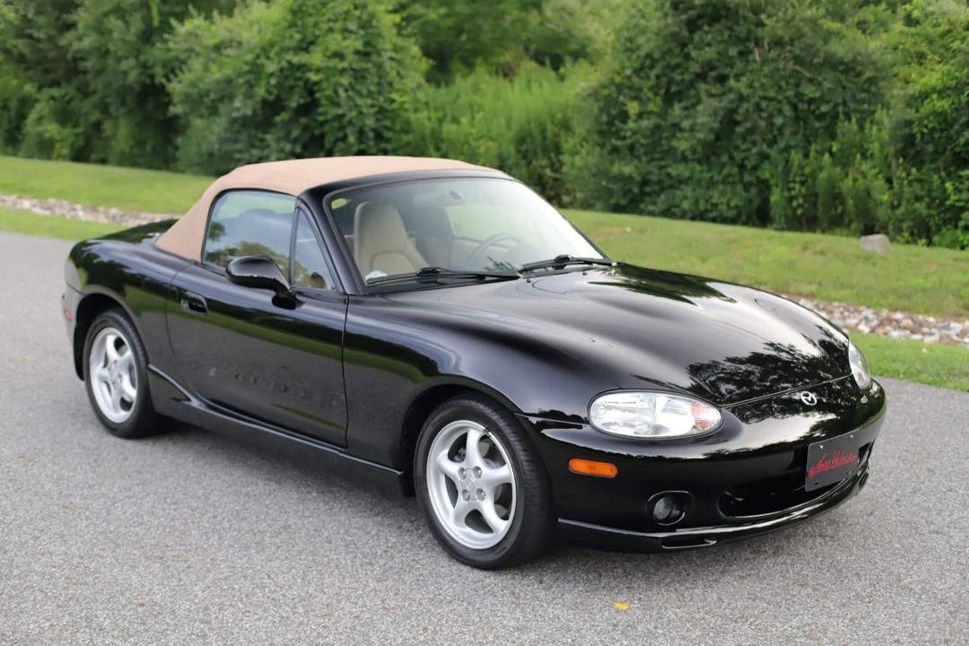 2000 Mazda NB MX-5 Miata - Image 28 of 31