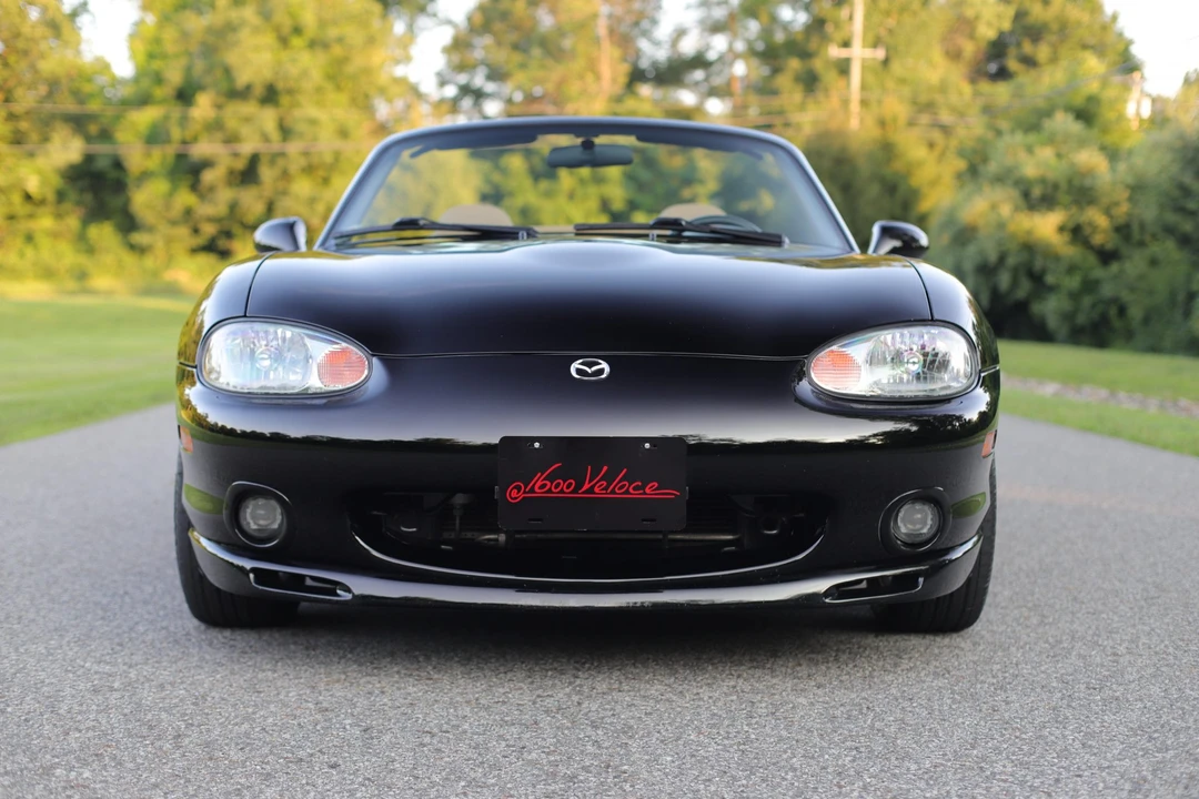 2000 Mazda NB MX-5 Miata - Image 25 of 31