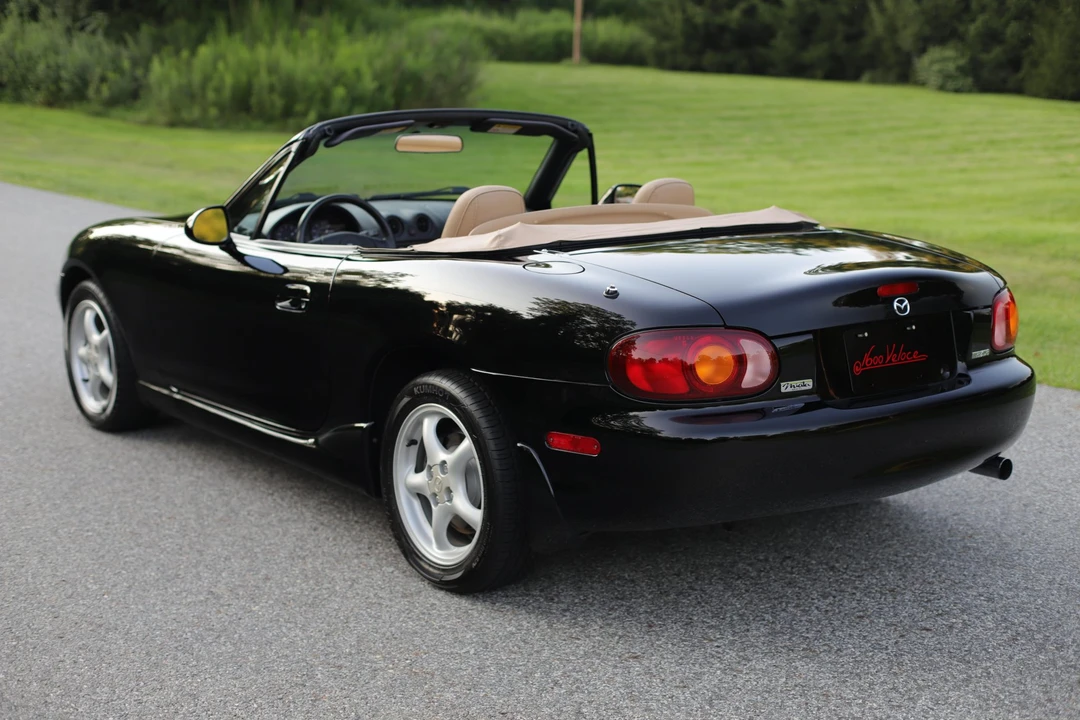 2000 Mazda NB MX-5 Miata - Image 9 of 31