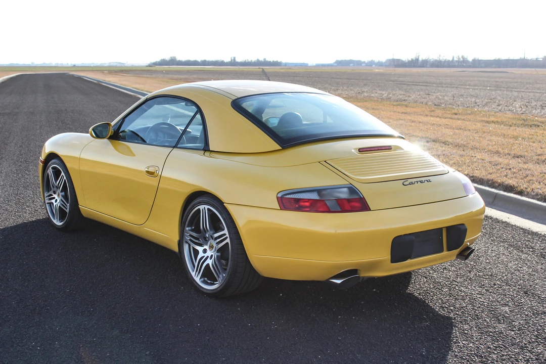2000 Porsche 996 Carrera - Image 30 of 31