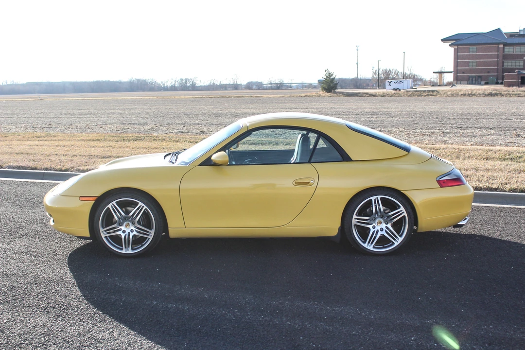 2000 Porsche 996 Carrera - Image 29 of 31