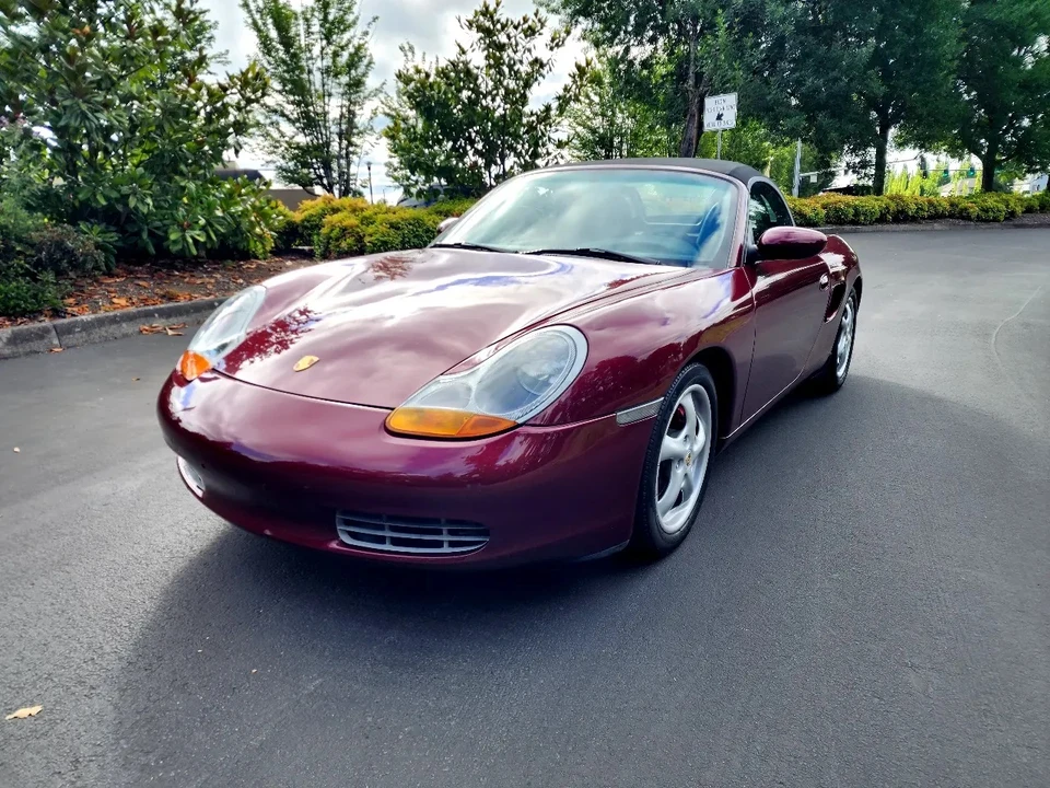 2000 Porsche 986 Boxster - Image 11 of 31