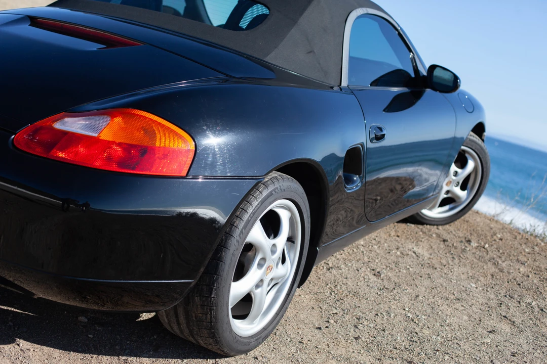 2000 Porsche 986 Boxster - Image 14 of 31