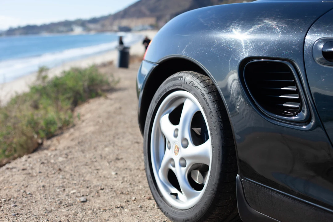 2000 Porsche 986 Boxster - Image 18 of 31