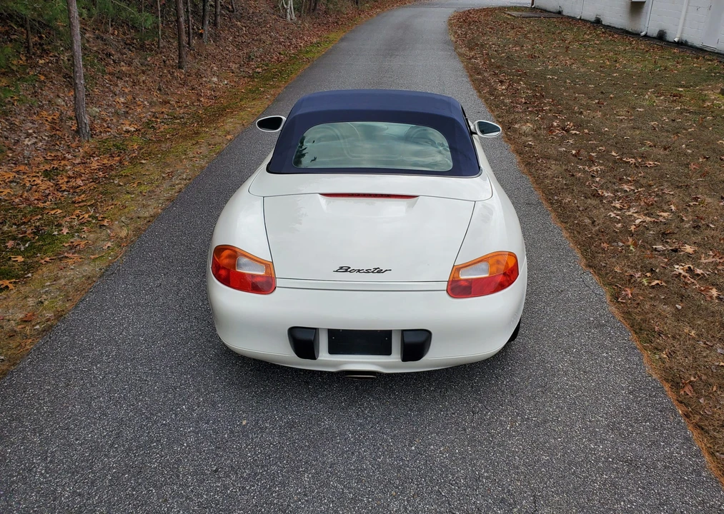 2000 Porsche 986 Boxster - Image 13 of 31