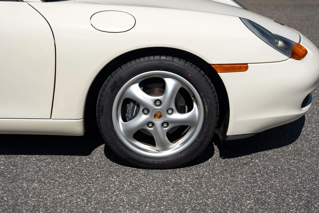 2000 Porsche 986 Boxster - Image 27 of 31