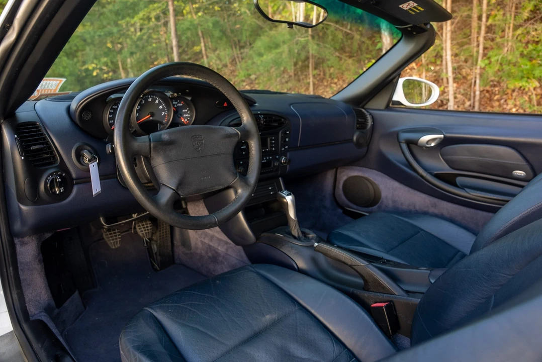 2000 Porsche 986 Boxster - Image 30 of 31